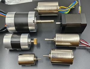 <span class=keywords><strong>Motor</strong></span> sem escova coreless do <span class=keywords><strong>MOTOR</strong></span> BL5731 110v 220v 100w 14500rpm de KWC para o centrifugador de alta velocidade - Product Image 3