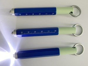 <span class=keywords><strong>Mini</strong></span> công cụ bút với ánh sáng <span class=keywords><strong>LED</strong></span>, Cai Trị <span class=keywords><strong>Carabiner</strong></span> Keychain cho quà tặng khuyến mãi - Product Image 2