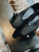 Chaussures plates noires légères à enfiler, style coréen, pour une ambiance de vacances décontractée, à bout carré, tissées, pour femmes