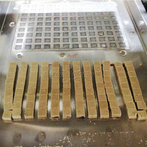 Polvoron électrique d'arachide de haricot vert de riz faisant la machine de presse à vendre - Product Image 4