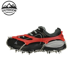 OEM/ODM Équipement et accessoires de camping <span class=keywords><strong>pour</strong></span> sports de plein air Couvre-<span class=keywords><strong>chaussures</strong></span> antidérapants <span class=keywords><strong>pour</strong></span> escalade de neige et glace <span class=keywords><strong>Crampons</strong></span> à <span class=keywords><strong>crampons</strong></span> - Product Image 3