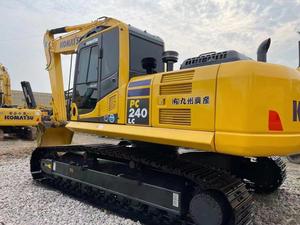 Excavadora Komatsu PC240LC-8 en Venta, Modelo PC240LC-8 en Stock, Excavadoras Usadas Komatsu PC 240 de Japón - Product Image 3