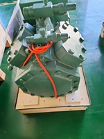 Compresseur semi-hermétique à mouvement alternatif Bizer 4DC-5.2 4DES-5 5HP 3KW Pièces de rechange pour la réfrigération 26.8/32.4 M/h Garantie 1 an