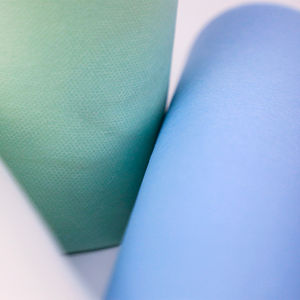 Rouleau de <span class=keywords><strong>tissu</strong></span> non tissé Spunlace en viscose, polyester, coton, fibre de lyocell, poids et matériau personnalisables, OEM/ODM, usine de Shanghai - Product Image 4