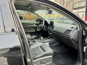 Venta Especial: Auto Usado con Volante a la Izquierda, <span class=keywords><strong>Audi</strong></span> <span class=keywords><strong>Q5</strong></span> AWD 2.0T Quattro Premium Plus 4d Q5L 2022 2020 2021, SUV de Segunda Mano de Alta Gama - Product Image 3