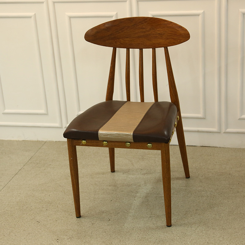 Chair03