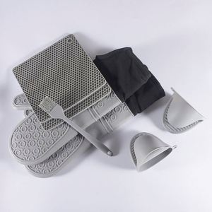 7 Pack Extra <b>Long</b> Oven Mitts and Pot Holder Sets Heat Resistant Silicone Oven Mittens with Mini Oven Gloves Hot Pads Potholders - Product Image 3