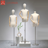 Lavinia Kinder Unisex Plastik Halbkörper-Schneiderpuppe in Stehhaltung für Schaufenster-Display mit Kopf