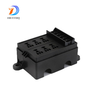 <span class=keywords><strong>Porte</strong></span>-<span class=keywords><strong>fusible</strong></span> de prise automobile avec bornes Bloc de fusibles en plastique multi-voies - Product Image 2