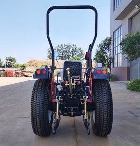 Tracteur 180 CV avec transmission 8+2 et 4 roues motrices sélectionnables pour tous les terrains - Product Image 6