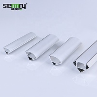 Vente en gros coin métallique garniture décorative bande de bord de tuile métallique profilé à led aluminium