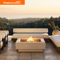 Ensemble de terrasse design contemporain table carrée pour le feu pour l'extérieur cheminée en béton haute performance