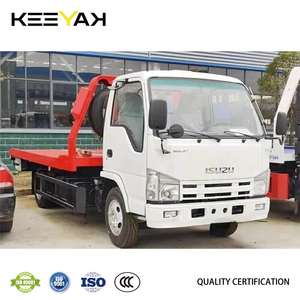 Promotion : Camion de <span class=keywords><strong>remorquage</strong></span> à plateau plat ISUZU 4X2 de 4 tonnes avec plateforme hydraulique pour le transport et le dépannage de voitures, camion de dépannage lourd à vendre - Product Image 3