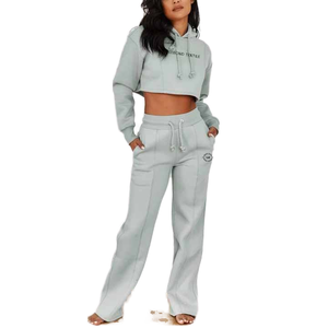 Sweat-shirt à capuche court pour femme, de qualité supérieure, avec logo personnalisé sur le devant, en molleton doux 100% coton, style streetwear - Product Image 1