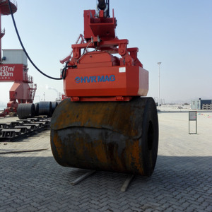 Alat Penanganan Gulungan Baja Pengangkat Elektromagnetik Permanen Truk Muatan Di Port - Product Image 5