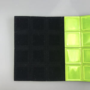 Autocollant adhésif en PVC réfléchissant de sécurité de nuit vert lime pour vélos et casques de <span class=keywords><strong>moto</strong></span> - Product Image 5