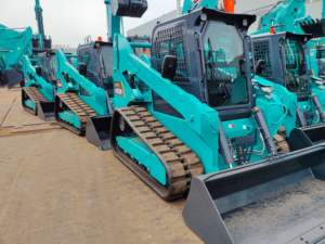 Track <span class=keywords><strong>Loader</strong></span> kompak Swl4538 <span class=keywords><strong>Bale</strong></span> Hugger tombak pengait garpu ember Tiller redder Mulcher tombak plat pemadat beban - Product Image 2