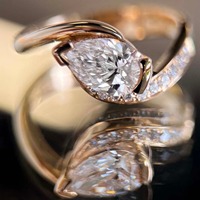 Fabricant de bijoux en moissanite sur mesure, vente en gros, bague de fiançailles en argent sterling 925, coupe poire, plaquée or 18 carats pour femmes