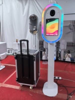 Stocks USA : Photobooth Selfie iPad DSLR avec miroir, flash et imprimante sur support pour événements et mariages