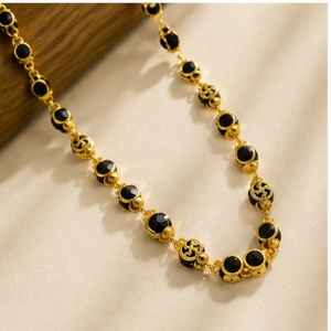 สร้อยคอ mangalsutra ออกแบบด้วยทองคำ22K สำหรับผู้หญิงสร้อยคอลูกปัดสีดำแบบดั้งเดิมเครื่องประดับสวมใส่ทุกวันที่สง่างาม - Product Image 2