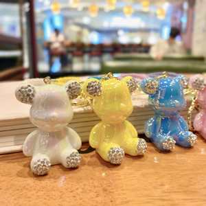 Porte-clés de voiture 3D en PVC, personnage mignon Kawaii, accessoires de voiture de dessin animé, porte-clés ours de luxe avec strass et placage diamant - Product Image 2