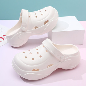 Women's <b>Clogs</b> Platform Shoes Thick Sole White Non Slip Beach Sandals Summer Wear Resistant Casual Footwear - Product Image 1