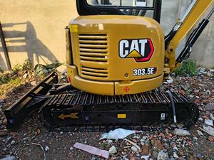 Mini-excavatrice CAT303.5 d'occasion de 3,5 tonnes, composants principaux d'occasion : moteur, boîte de vitesses, pompe à engrenages, roulement, PLC - Product Image 4