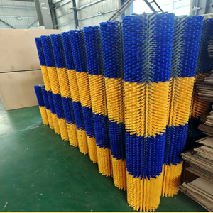 Cepillo de cuerpo para ganado, cepillo de tiras de 10 mm de grosor, material plástico PP amarillo, para limpieza en granjas ganaderas - Product Image 5