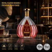 Bouteille en verre ronde Solent Luxury 750 ml en forme de goutte d'eau avec bouchon doré et relief cannelé pour spiritueux XO Brandy – Emballage en gros