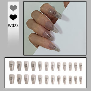 24 faux ongles gothiques punk à presser, longs, forme cercueil, avec motif rose noire - Product Image 1