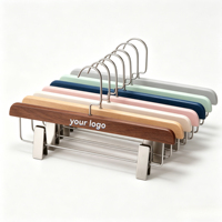 Cintres en bois personnalisés avec logo et pinces, multicolores, pour pantalons et jupes, organisateur de placard pour jeans et pantalons, vente en gros