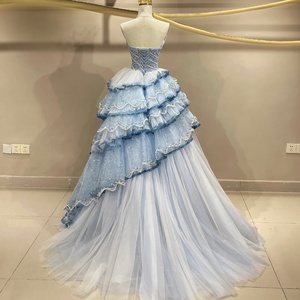 Vestido de Fiesta Largo hasta el Suelo con Cola de Capilla, de Gasa Azul, con Corsé Asimétrico y Cuentas Hechas a Mano, Modelo JFH85 - Product Image 3