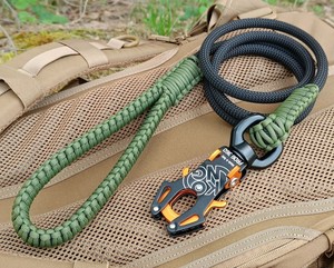 2023 Heavy Duty Climbing Rope Paracord Braided Handle Large long Dog Swivel Frog Leash Dog Leash With Frog 360 Carabiner Lead