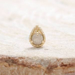 En stock, vente en gros, bijoux de piercing corporel en or massif 14 carats, pierre véritable ronde en forme de goutte, labret à dos plat pour cartilage - Product Image 2
