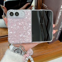 Coque de téléphone pliable irisée holographique tendance pour filles, compatible iPhone Duo, coque de protection en PC froissé avec sangle perlée détachable
