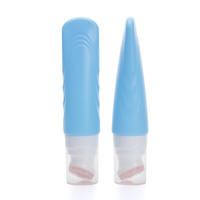 Bouteille à bille en plastique PE de forme irrégulière unique, couleur personnalisée, bouteille vide en PE à presser, emballage cosmétique de forme spéciale