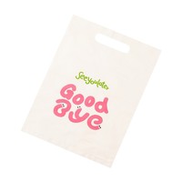 Sacs cadeaux en plastique PE style anglais, thème frais, en stock, sacs fourre-tout mignons à bouche plate à quatre doigts, personnalisables