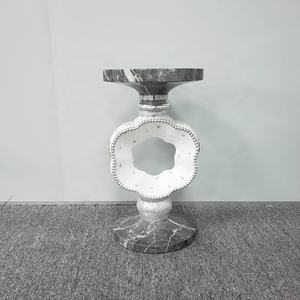 Piliers <span class=keywords><strong>de</strong></span> <span class=keywords><strong>colonne</strong></span> d'<span class=keywords><strong>intérieur</strong></span> en marbre <span class=keywords><strong>de</strong></span> luxe Pots <span class=keywords><strong>de</strong></span> fleurs et jardinières d'ameublement décoratif - Product Image 4