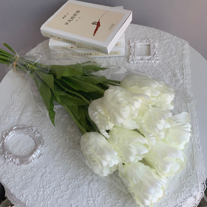 Venta al por mayor Diy tulipanes artificiales de seda de alta calidad <span class=keywords><strong>10</strong></span> ramas Flor de tulipán de imitación blanca para la decoración de la boda - Product Image 3