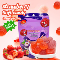 Vente en gros sur mesure Confiserie molle gommeuse 4D à la fraise Bonbons à la gelée 3D aigre-doux Saveur fruitée Certifiée Halal Boîte OEM/ODM