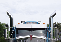 Système d'échappement poli en acier inoxydable de 8 po (réduit à 5 po) avec embout en corne de taureau et coude à 60 degrés, chromé, pour Peterbilt