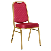 Chaise de banquet empilable en fer économique QT10821