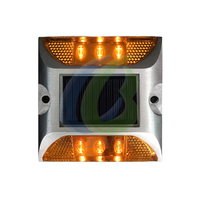Marqueur routier solaire prêt à être expédié LS-03 en aluminium, étanche IP68, capacité de charge de 20 tonnes, marqueur routier LED