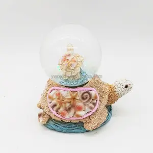 Hoge Kwaliteit Zeeschildpadden Souvenir Hars Sculptuur Met Water Bol Sneeuwbal Hawaii Island Beach Snowglobe