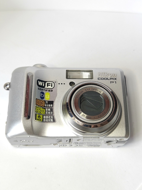 Second Hand Nikons Coolpix P1 1/1.8-inch CCD 8MP Compact Digital Camera