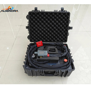 Machine de nettoyage au laser pulsé de type valise 100W 200W 300W pour le nettoyage des taches d'huile - Product Image 3