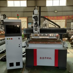 Machine de fraisage CNC de type linéaire ATC 1325 avec magasin de 12 outils pour le fraisage et la gravure du bois et de l'acrylique - Product Image 5