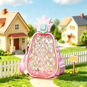 Linda Botella de Agua de Plástico con Forma de Piña y Correa para el Hombro, de Alta Estética, para Niños, para Deportes al Aire Libre - Product Image 3