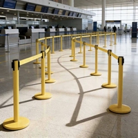 Barrière de contrôle des foules économique et fiable, barrière à bande rétractable jaune avec une hauteur de 900 mm et un diamètre de poteau de 63 mm pour les foules d'événements