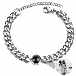 Pulsera de proyección de <span class=keywords><strong>fotos</strong></span> más vendida, pulsera de cadena cubana de acero inoxidable, pulsera de proyección de <span class=keywords><strong>fotos</strong></span> para amantes personalizados DIY - Product Image 2